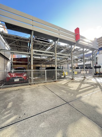 アドバンス三宮Ⅲリンクスの駐車場