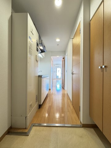 アドバンス三宮Ⅲリンクスの玄関