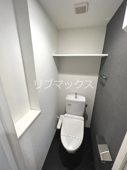 【トイレ】プレサンス江坂クォーレ
