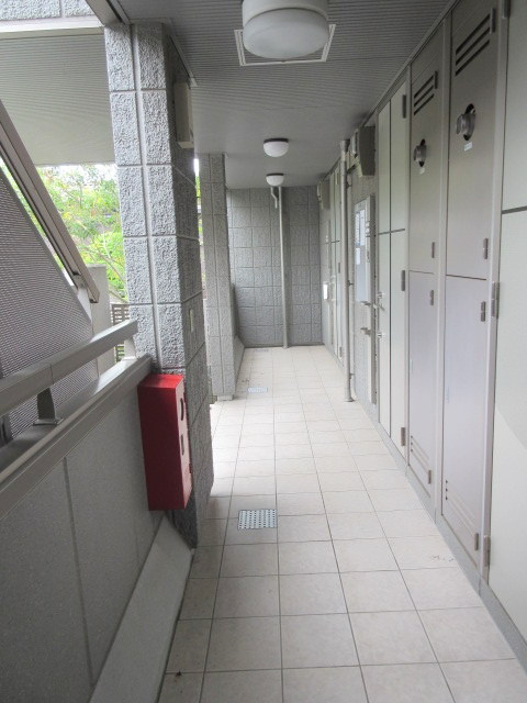 サニーヒルズ東神奈川のその他共用部分|共用廊下
