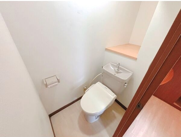 ガーデンコート元八事のトイレ