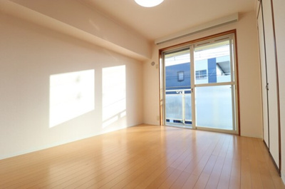 【寝室】 | ドミールヴィレッジ Ⅰ | 洋室 ６帖