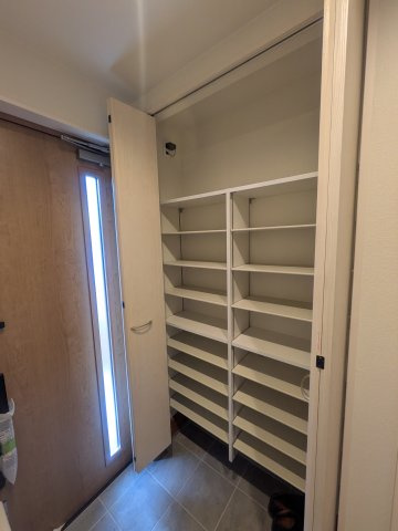 フォンテーヌB棟の収納