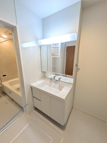 フォンテーヌB棟の洗面所