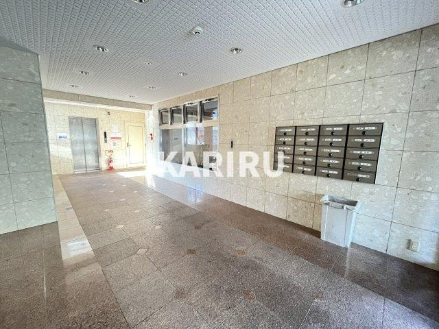 グランシャリオ成育のロビー|清潔なロビーです