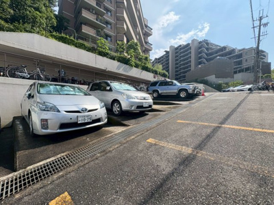 【駐車場】 | インペリアル千里青葉丘