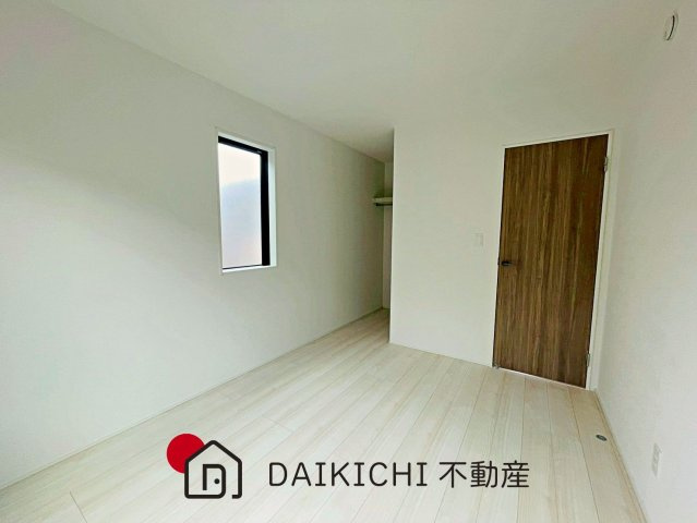 【洋室】 | 鴻巣市小松4期　新築戸建　全2棟　2号棟