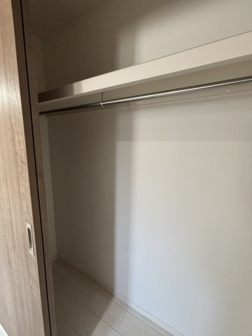 グロウランス長町南の洋室