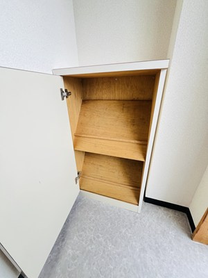 弐番館の収納