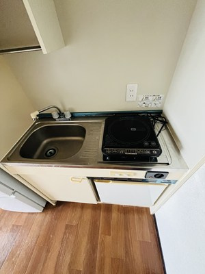 弐番館のキッチン