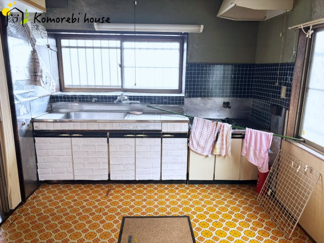 比企郡川島町上伊草　中古一戸建てのキッチン|窓があるキッチンです