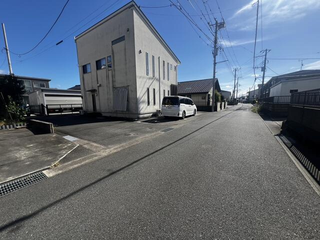 富士市宮島の中古一戸建|物件前面道路、南側