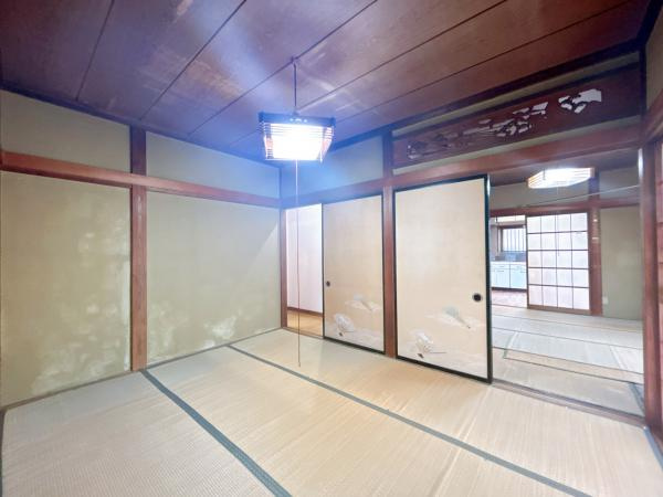 富士宮市淀師の中古一戸建|【現況販売】1階北西側6帖和室