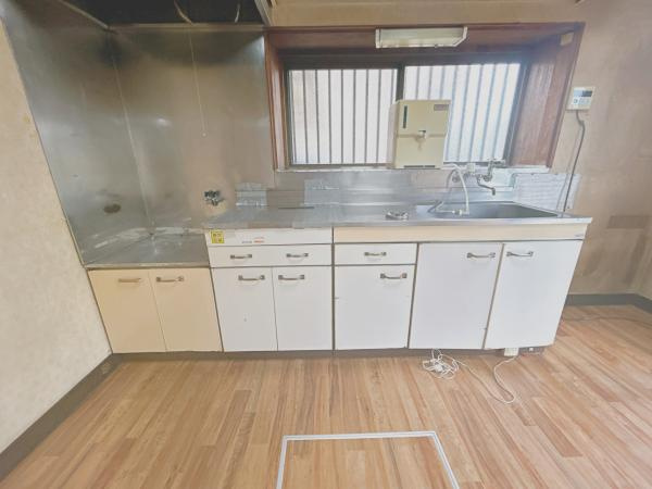 富士宮市淀師の中古一戸建|【現況販売】キッチン