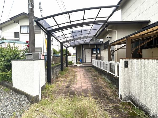 富士市川成島の中古一戸建|【現況販売】駐車場