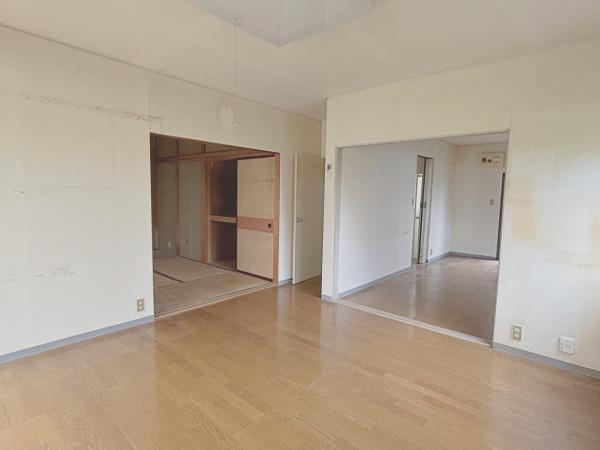 富士市川成島の中古一戸建|【現況販売】1階LDK別角度