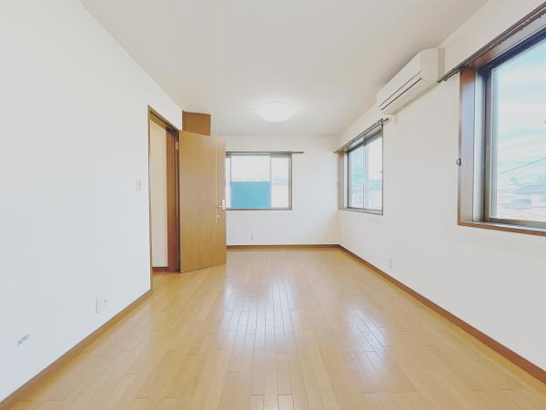 富士市中丸の中古一戸建|【現況販売】2階7.5帖洋室