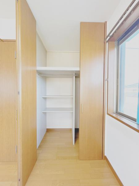 富士市中丸の中古一戸建|【現況販売】2階7.5帖収納