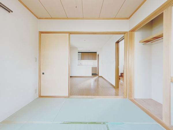 富士市中丸の中古一戸建|【現況販売】1階4.5帖和室別角度