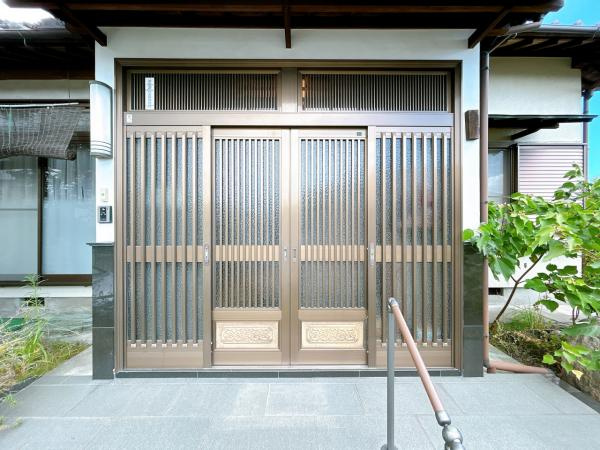 富士市原田の中古一戸建|【現況販売】玄関（外観）