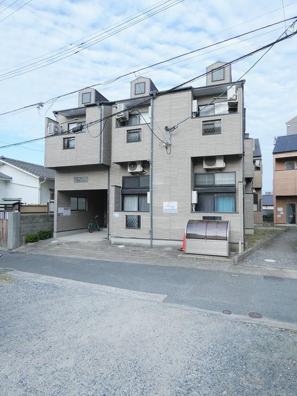 プルミエの外観