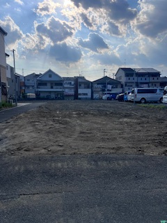 売土地　大東市南津の辺町（建築条件無し更地）の前面道路含む現地写真