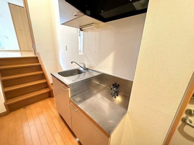 コンフォートベネフィス西新東のキッチン