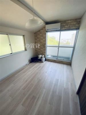 【居間・リビング】 | ベルメゾン井土ヶ谷