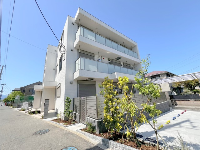 Ｒｉｖａ　Ｓａｋｕｒａｇａｏｋａ