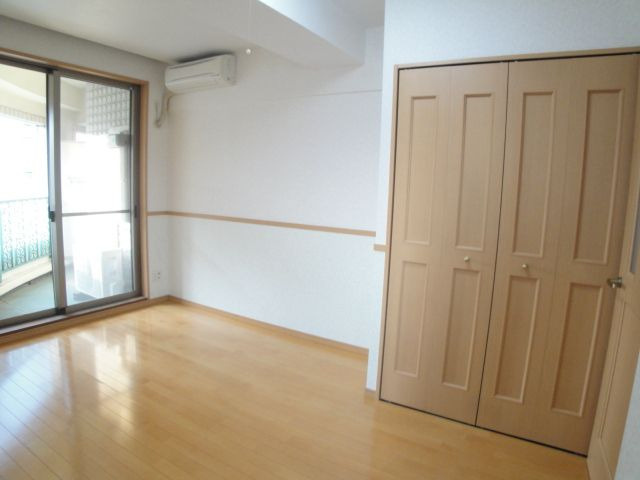 タワーTORIKAIの居間・リビング