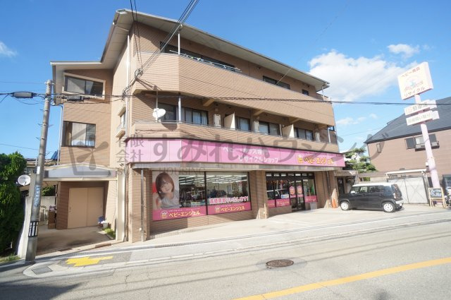 バイオレットキャッスルイン宝塚の外観