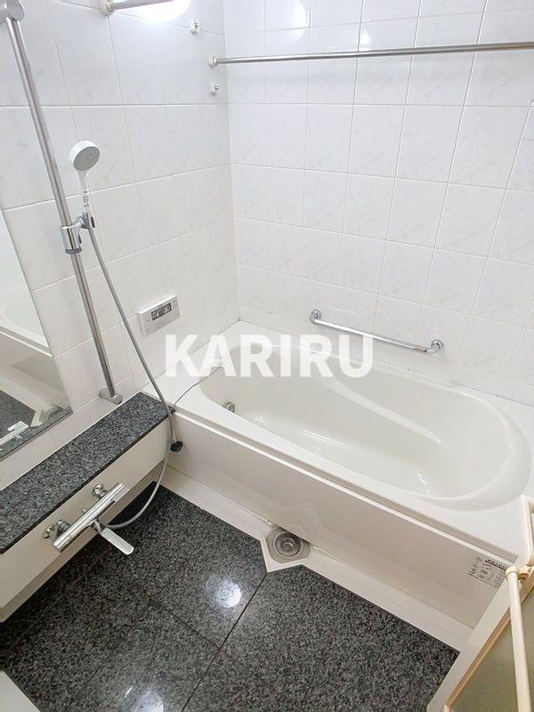 夕陽丘イクスの浴室