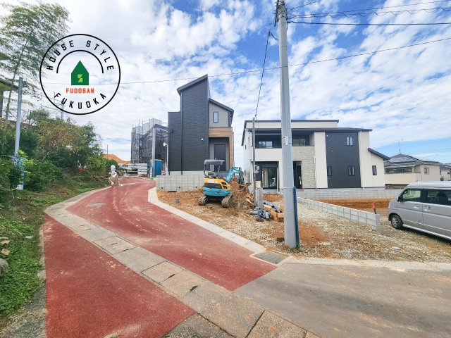 福岡市東区和白5丁目第1-3棟（3号棟）の前面道路含む現地写真|見学の時間などお気軽にお問い合わせ下さい。