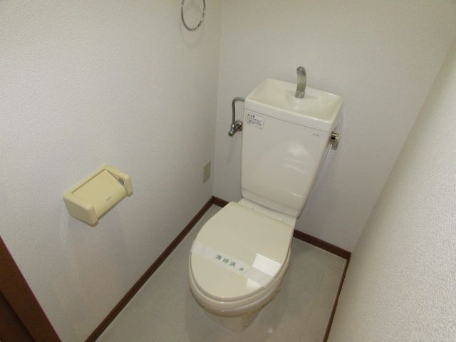 クレアトゥール地行のトイレ