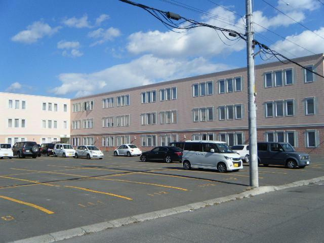 ラグ１６１Ｅの駐車場