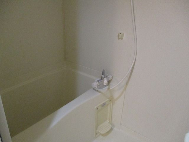 リバティ高砂六番館の浴室