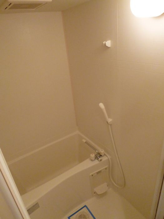 キララ天神北の浴室