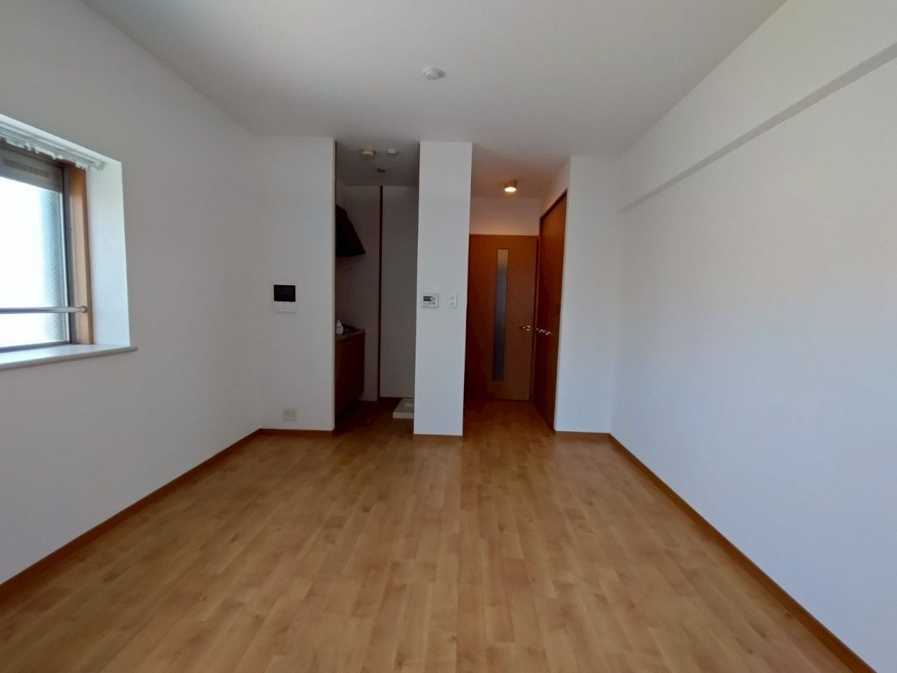 ラフィネスネオシティ平尾の居間・リビング