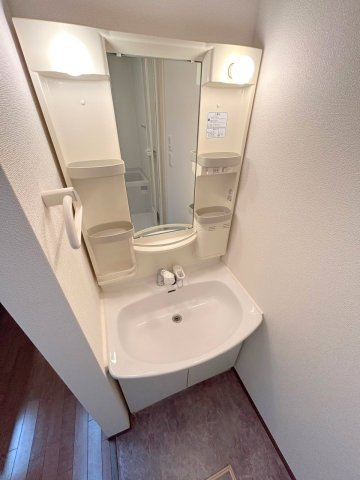 ハーベストの洗面所