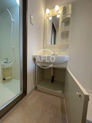 ロイヤルコートの洗面所|ロイヤルコート　独立洗面台