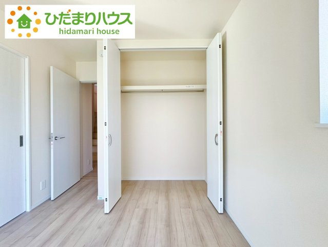 野田市堤台281番2　新築戸建　B号棟の収納|ハンガーパイプ付でお洋服の出し入れもラクラクです！					
