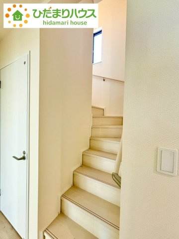 野田市堤台281番2　新築戸建　B号棟のその他|2階へどうぞ～