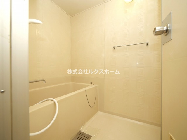 青葉丘ハイツの浴室