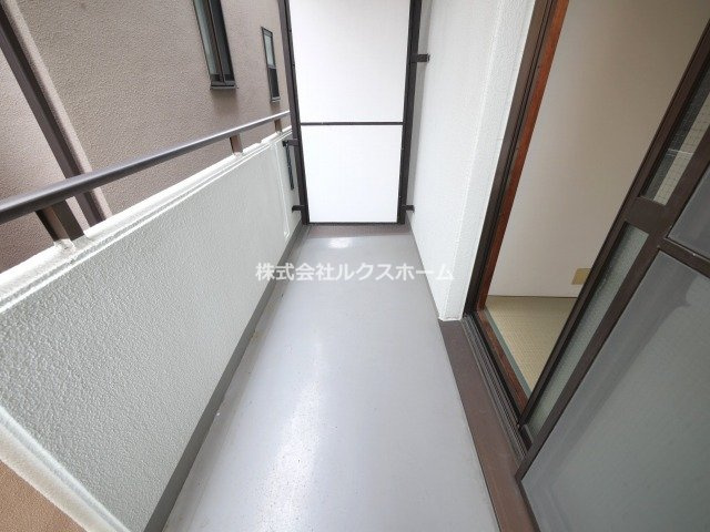 青葉丘ハイツのバルコニー