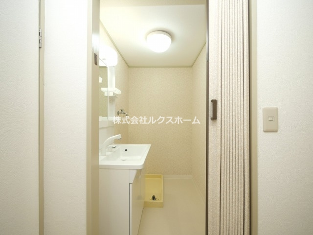 青葉丘ハイツの玄関