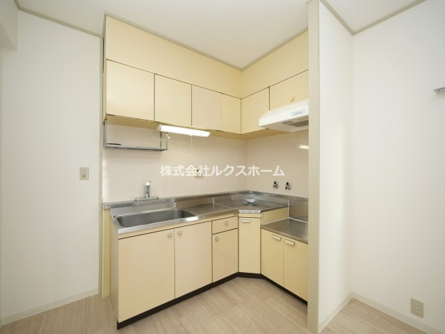 青葉丘ハイツのキッチン