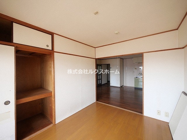 清涼ハイツの居間・リビング|ゆったり過ごせるリビングです