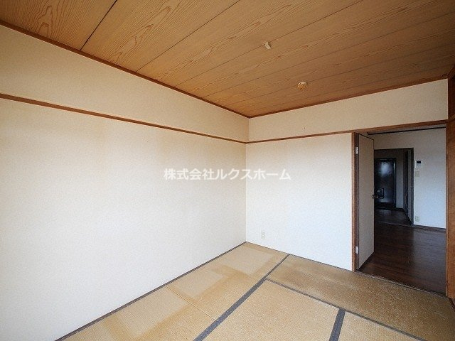 清涼ハイツの和室|来客時にも便利な和室付き