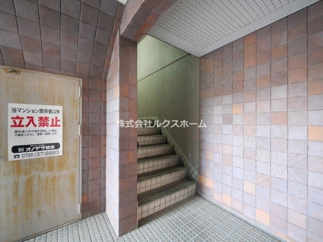 清涼ハイツのエントランス|落ち着いたエントランスです