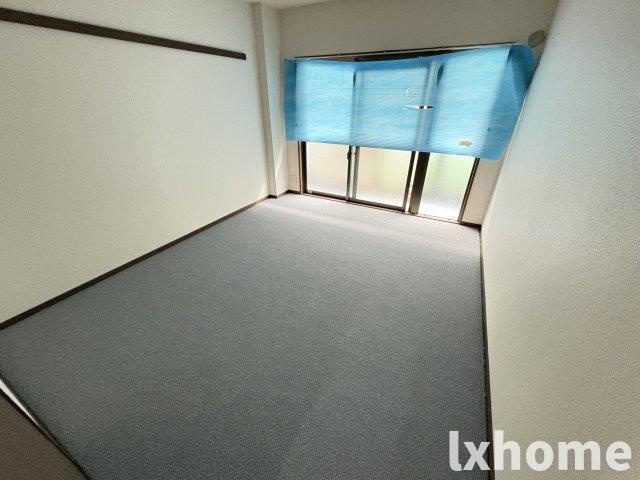 パステル新堂の寝室|開放的な寝室です